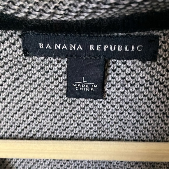 Banana Republic: Black/White Cardigan Sweater- Extra Fine Merino Wool Blend- L - Picture 2 of 16